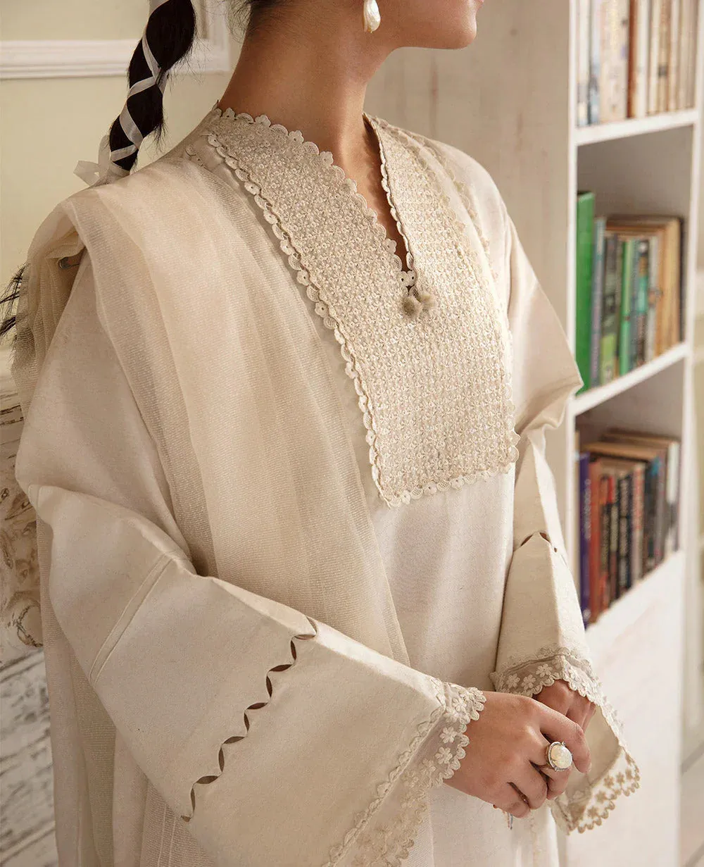 Basics '24 - Paola (Bp-131)